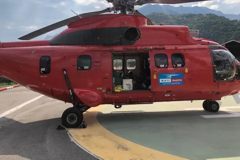 elicottero-super-puma-02.jpeg - ELIMAST