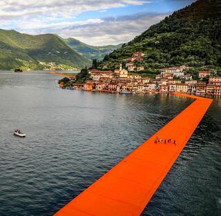 The Floating Piers 01.jpg