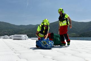 Trasporto_feltro_The_Floating_Piers_38.jpg