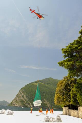 Trasporto_feltro_The_Floating_Piers_11.jpg