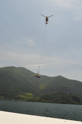 Trasporto_feltro_The_Floating_Piers_31.jpg