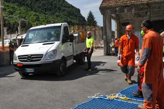 Trasporto_feltro_The_Floating_Piers_03.jpg